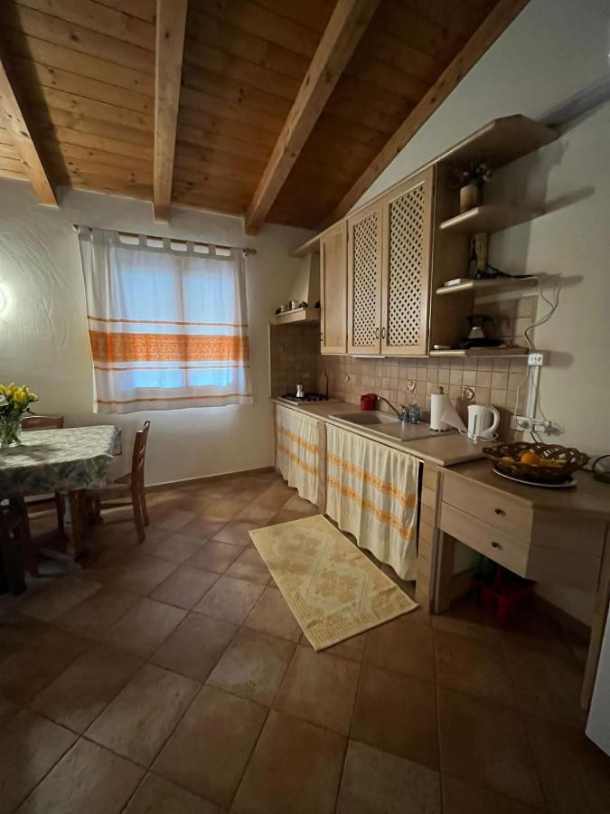 Casa Nel Borgo Di San Pantaleo Βίλα Εξωτερικό φωτογραφία
